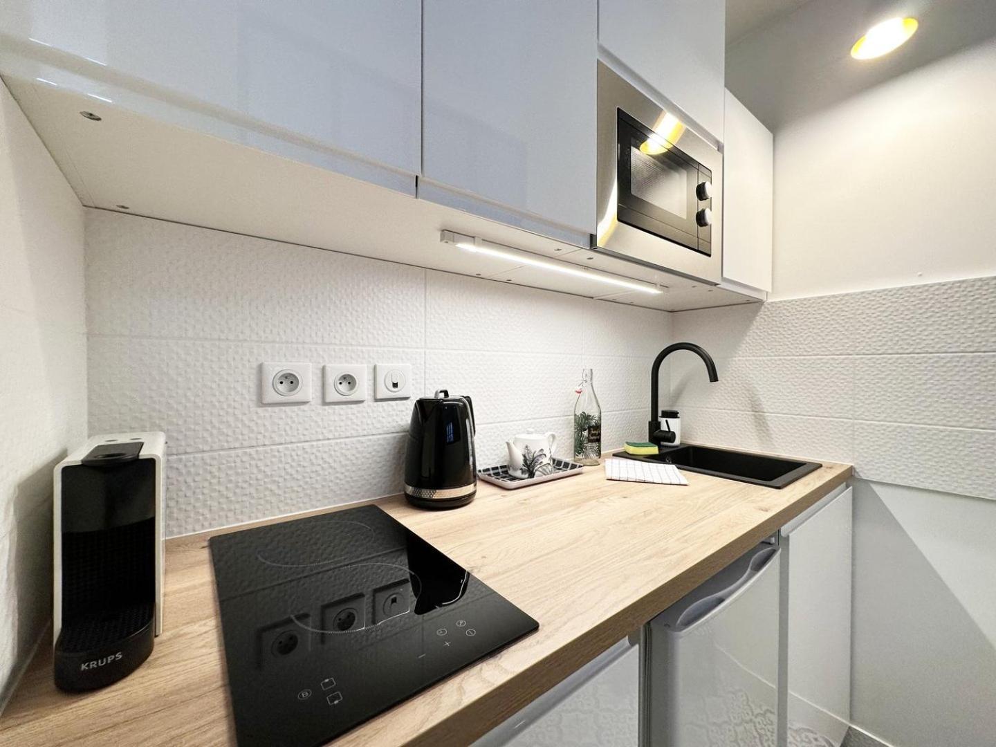 C Le 15 - Studio Cosy Avec Parking Chartres Exterior foto